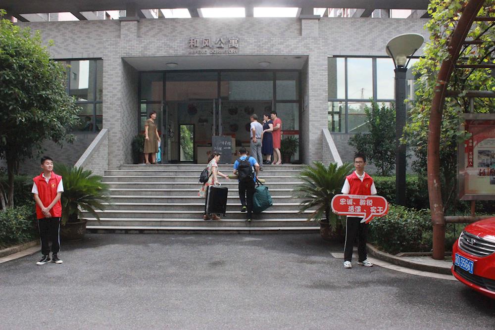 f23e570f85ec4643b583ce8556d7ad07.jpg f23e570f85ec4643b583ce8556d7ad07.jpg