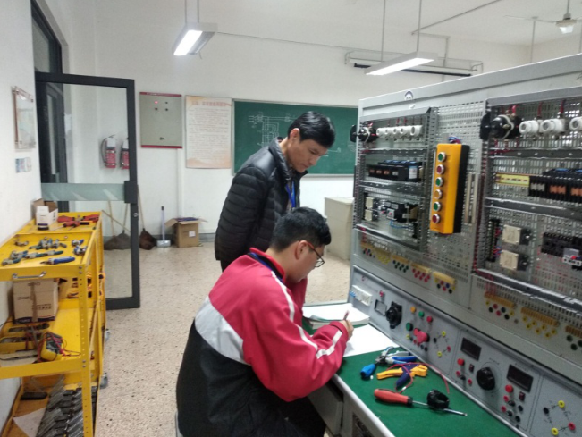 612a20eca11b4d79b8162fea4f85eec2.png 612a20eca11b4d79b8162fea4f85eec2.png