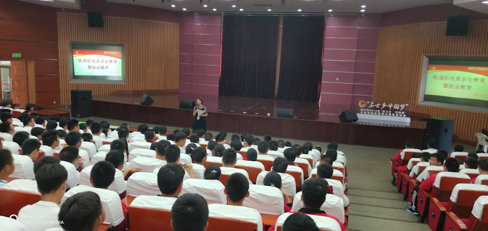 c163bd9e8f8a44babf3bff64996e37fb.jpg c163bd9e8f8a44babf3bff64996e37fb.jpg