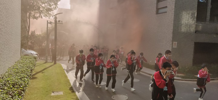 0a4a4706595348f6beeae2d8c33e6e11.png 0a4a4706595348f6beeae2d8c33e6e11.png