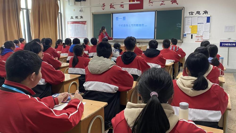 fee5c42150f8403ea04598fe1b48cb8e.jpeg fee5c42150f8403ea04598fe1b48cb8e.jpeg