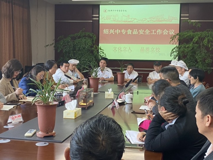 3f17283a4c484256888a2ece5dac328d.jpg 3f17283a4c484256888a2ece5dac328d.jpg