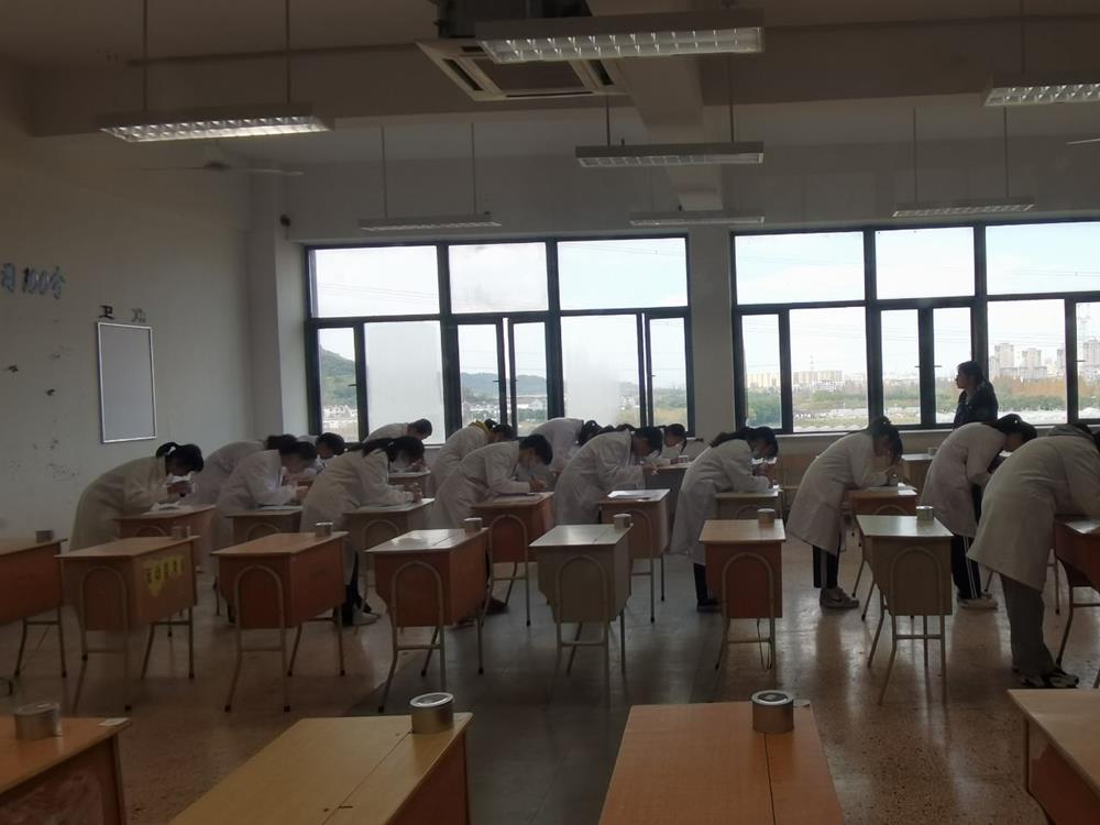 e52d831fe0b04c658da528a06aa76145.jpg e52d831fe0b04c658da528a06aa76145.jpg