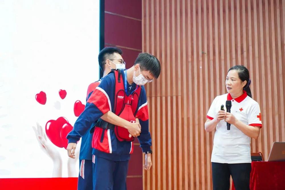 02a40720ebfc44e2b2aad8afd76212e2.jpg 02a40720ebfc44e2b2aad8afd76212e2.jpg