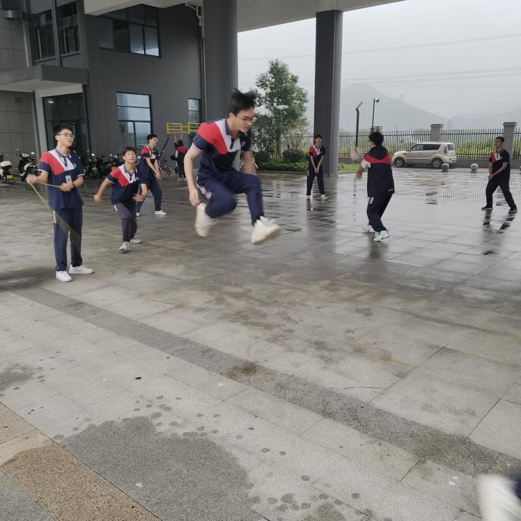 82398d0e556542baba7afa50d905313f.png 82398d0e556542baba7afa50d905313f.png