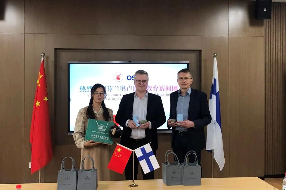 3e433f1a95a3472fa9f3690194e36ee6.jpg 3e433f1a95a3472fa9f3690194e36ee6.jpg