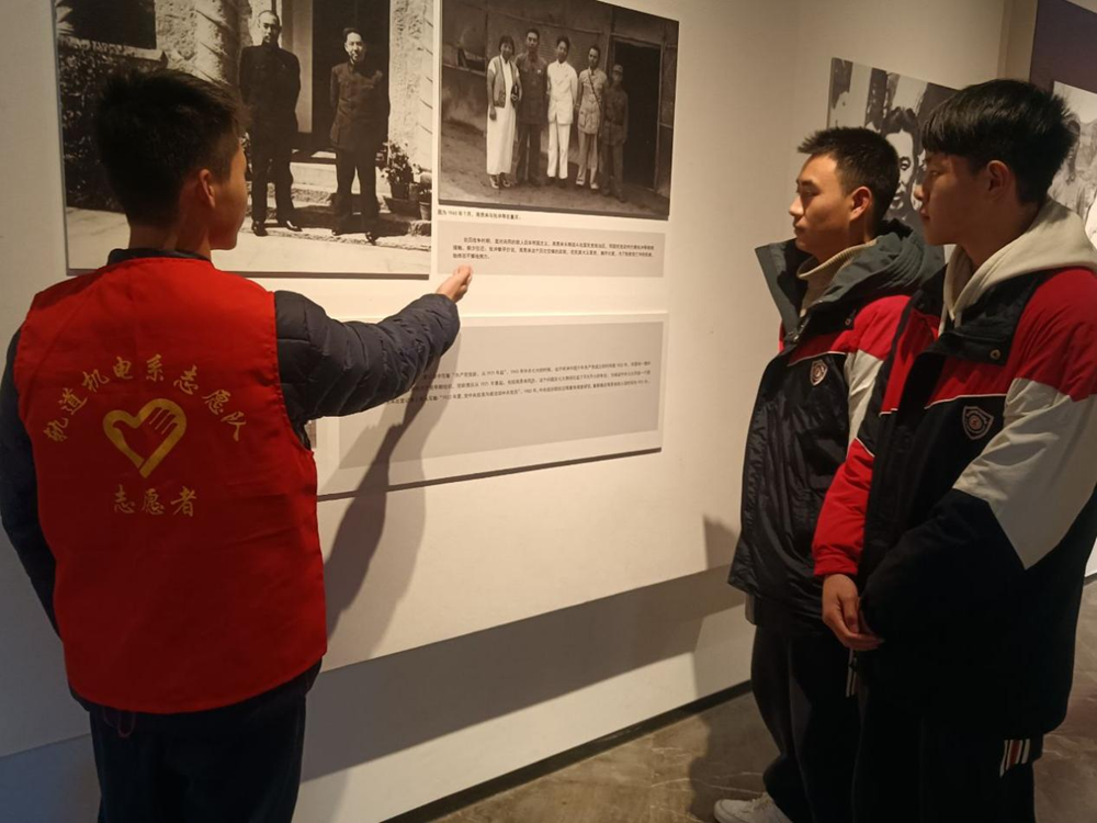 2f6c2c97c4904359b4600389d2958e42.png 2f6c2c97c4904359b4600389d2958e42.png