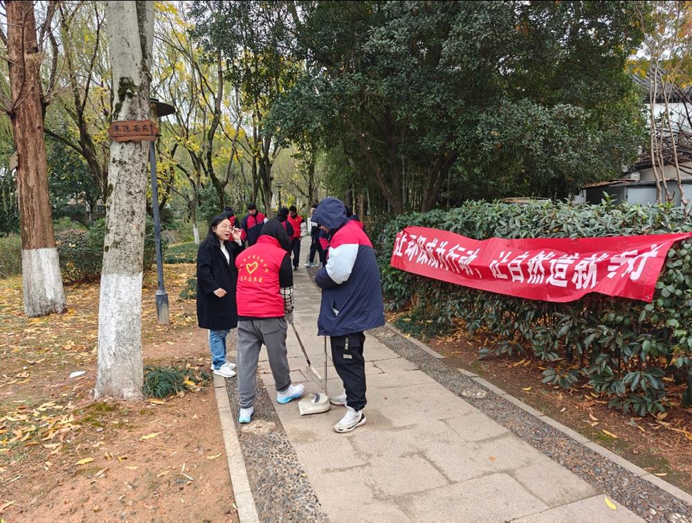 cc5669fa5bb2464c848475379cf60fe0.jpg cc5669fa5bb2464c848475379cf60fe0.jpg