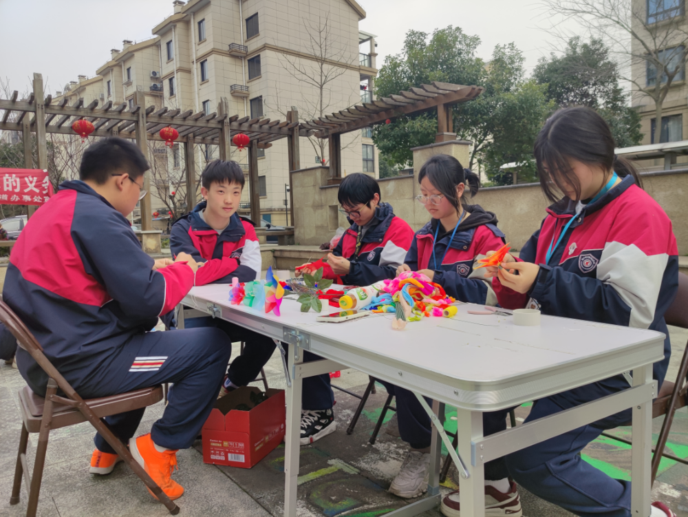 08c10c86cdb248e09bd36cd0341c5990.png 08c10c86cdb248e09bd36cd0341c5990.png