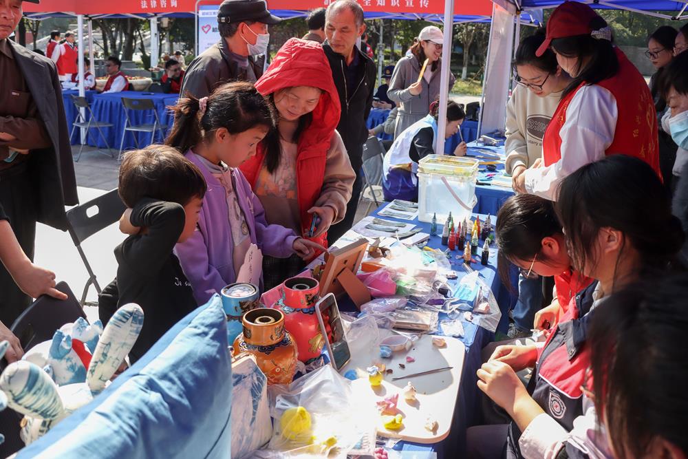 4ea69b3b51b846c394eca71667e1d03e.jpeg 4ea69b3b51b846c394eca71667e1d03e.jpeg