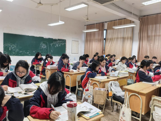 8011f66f16d248e09bf84223d73838b2.png 8011f66f16d248e09bf84223d73838b2.png