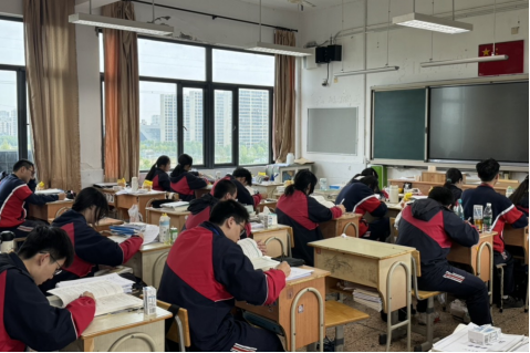 9511f2a8b0e9488bbf386a9cf1492f7c.png 9511f2a8b0e9488bbf386a9cf1492f7c.png