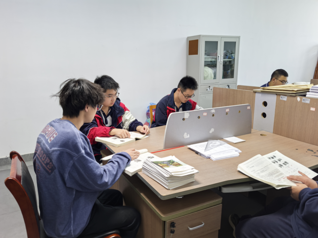 3372cb5a93734f81ae01618271cdb0f7.png 3372cb5a93734f81ae01618271cdb0f7.png