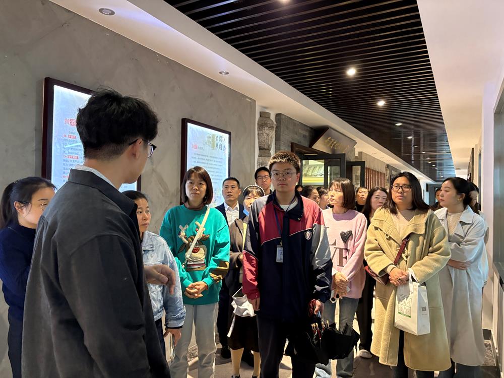 efc16b6f882c43a49b53d24bfb4614c5.jpg efc16b6f882c43a49b53d24bfb4614c5.jpg