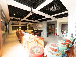 崇技楼A204黄酒文化陈列室