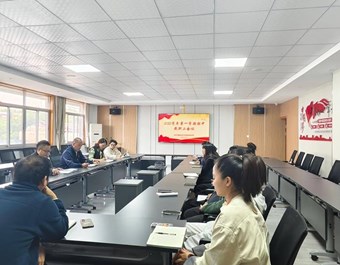 凝心聚力聚合力，携手奋进创佳绩